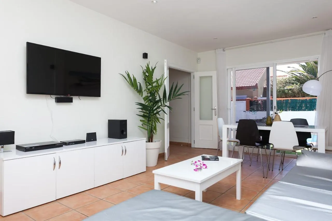 Casa Salus By Vacanzy Collection Villa La Oliva Spain