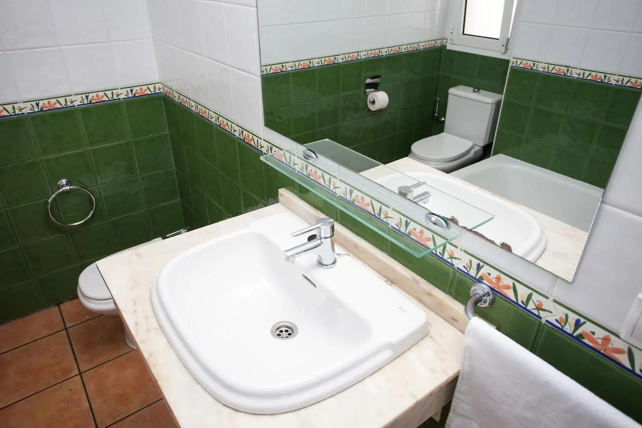 فيلا لا أوليفافي Casa Salus By Vacanzy Collection 0*,  إسبانيا